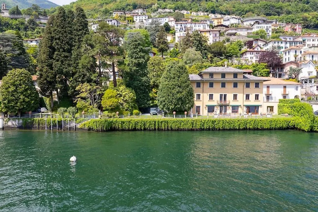 Lakefront 1800S Villa Private Dock, Art Luxury Carate Urio