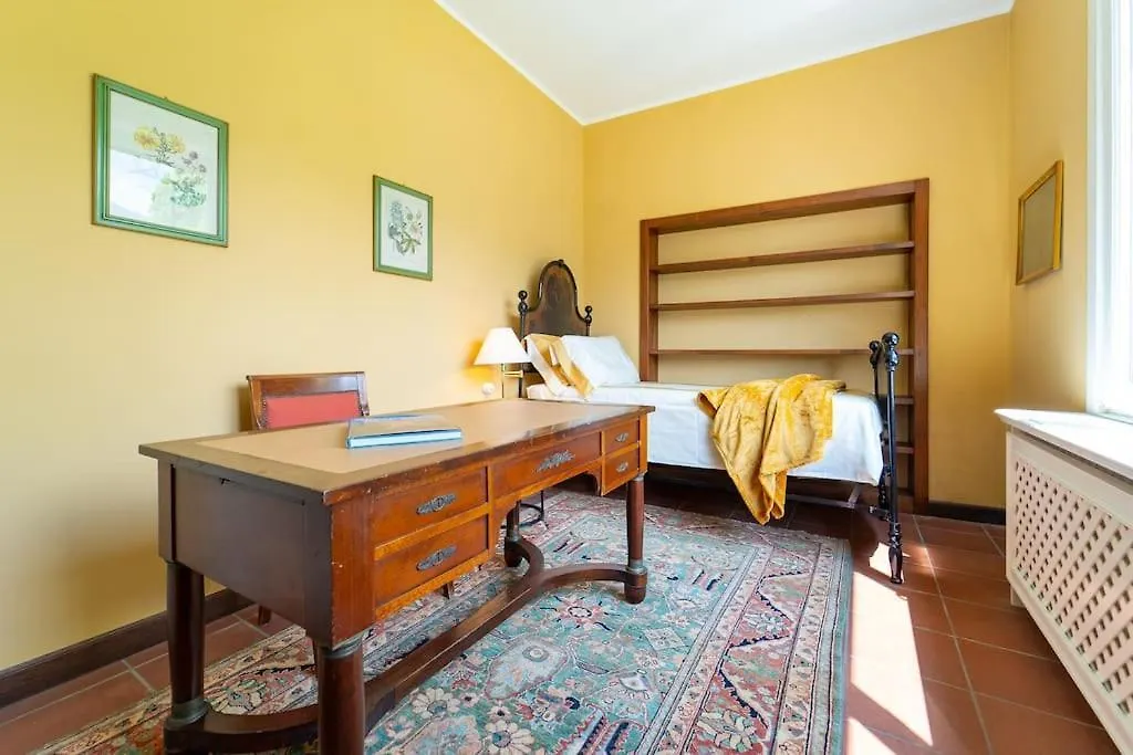 Lakefront 1800S Villa Private Dock, Art Luxury Carate Urio