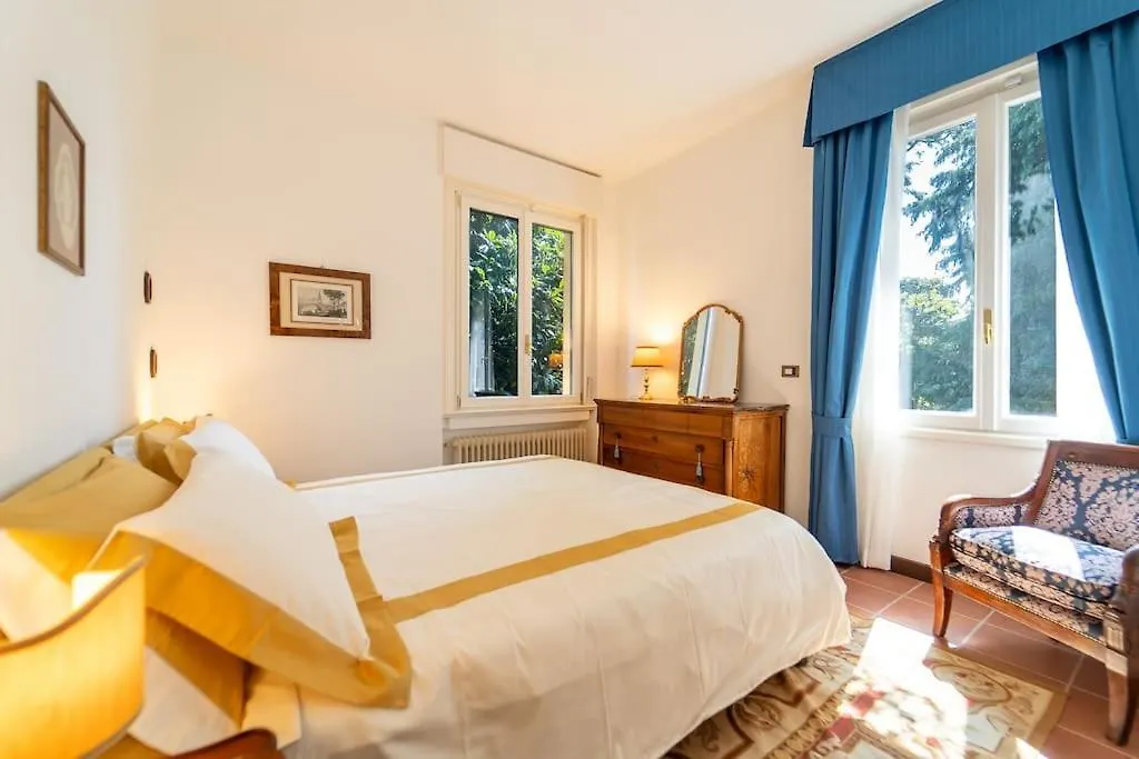 Lakefront 1800S Villa Private Dock, Art Luxury Carate Urio