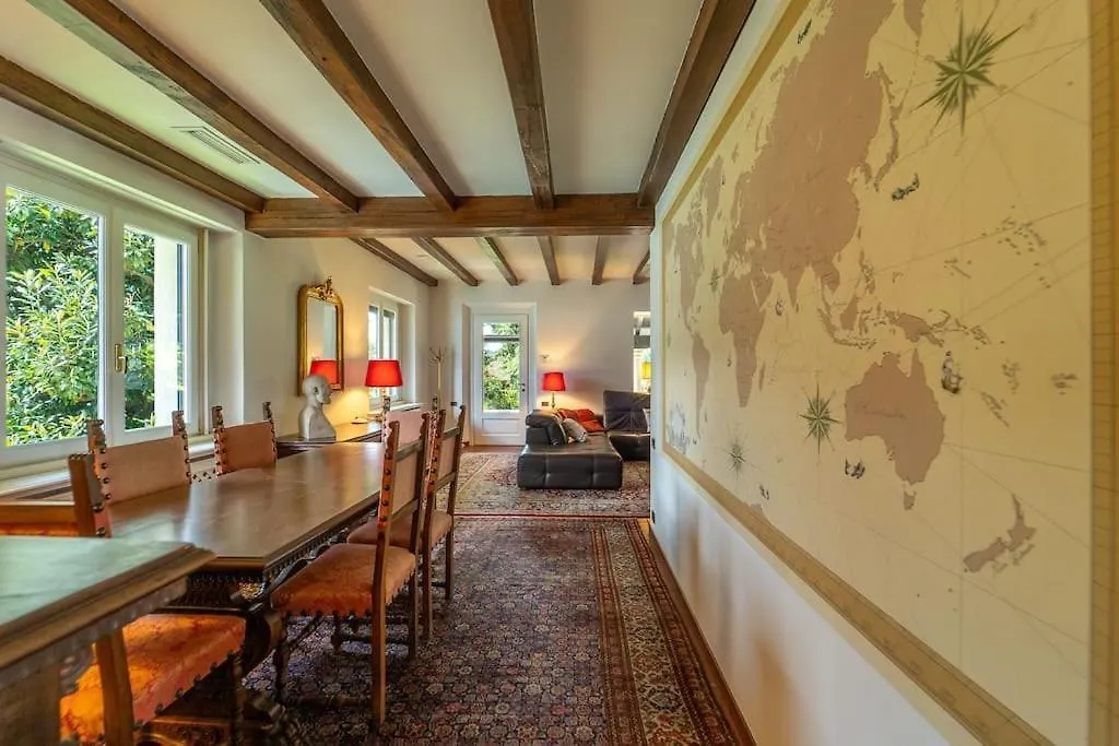 Lakefront 1800S Villa Private Dock, Art Luxury Carate Urio